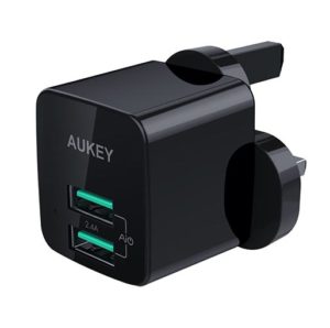 U32 - Aukey plug with 2 QC 3.0 USB